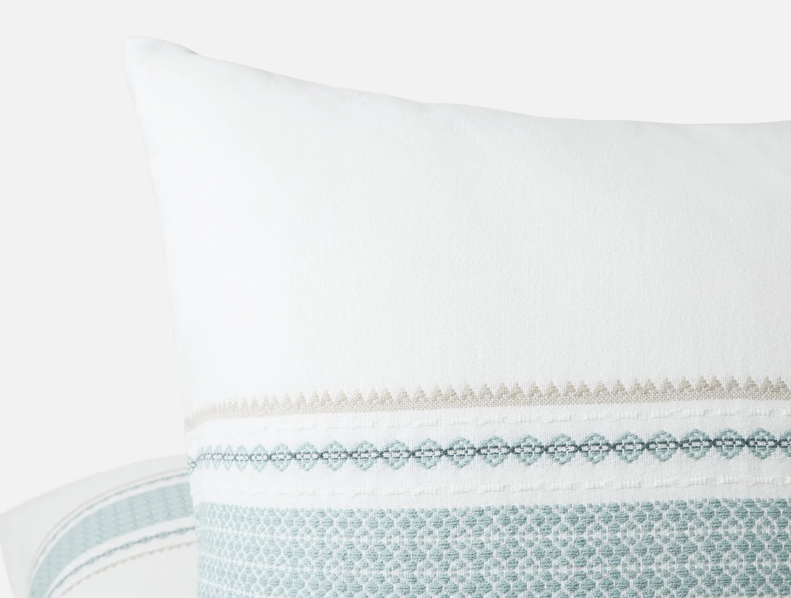 Discount Coyuchi Cabrillo Organic Sham Alpine White w/Tidal
