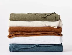 Hot Coyuchi Cascade Organic Matelasse Blanket