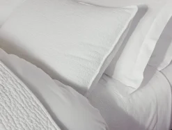 Hot Coyuchi Cascade Organic Matelasse Blanket