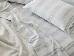 Clearance Coyuchi Cloud Brushed™ Organic Flannel Sheet Set