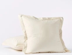New Coyuchi Cloud Soft Organic Sateen Deluxe Bed Bundle