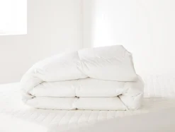 New Coyuchi Cloud Soft Organic Sateen Deluxe Bed Bundle