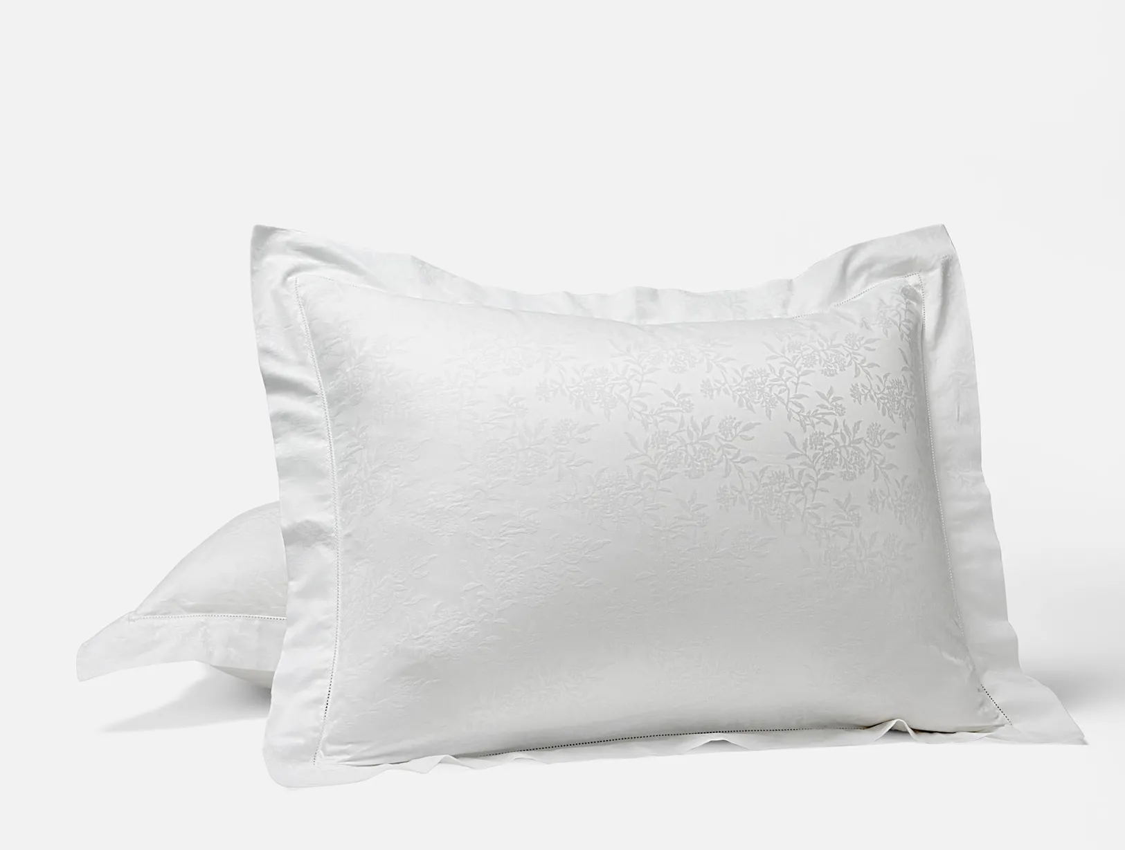 New Coyuchi Heirloom Organic Sateen Jacquard Sham Alpine White