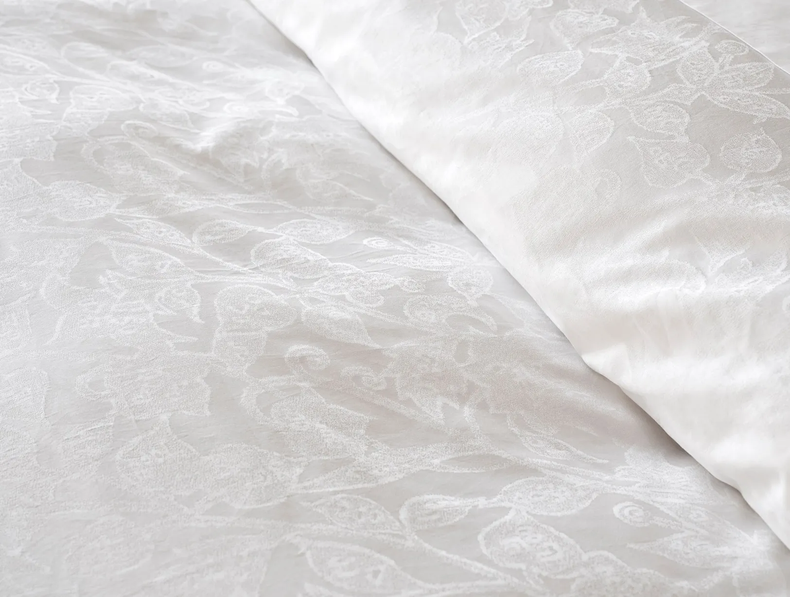 Best Coyuchi Heritage Organic Percale Jacquard Duvet Cover Alpine White