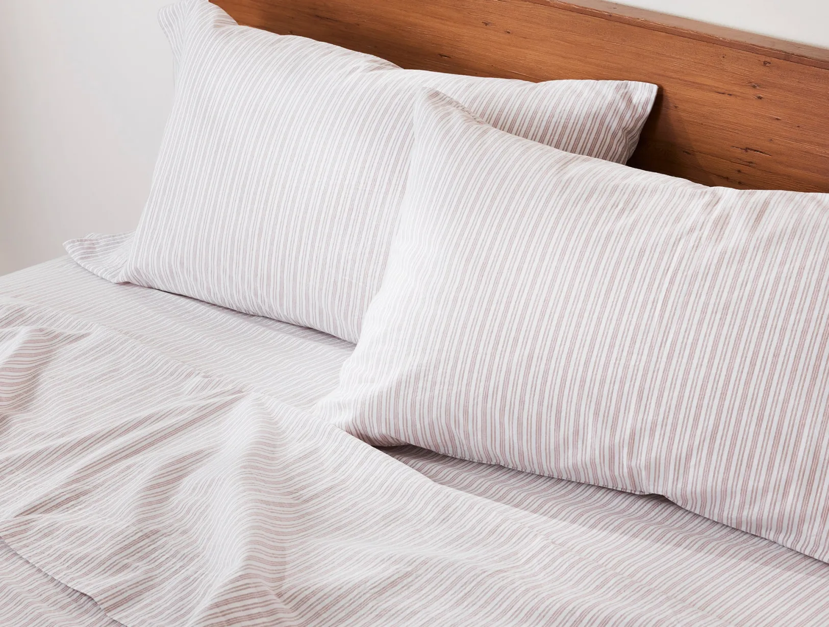 Hot Coyuchi Organic Crinkled Percale™ Sheet Set