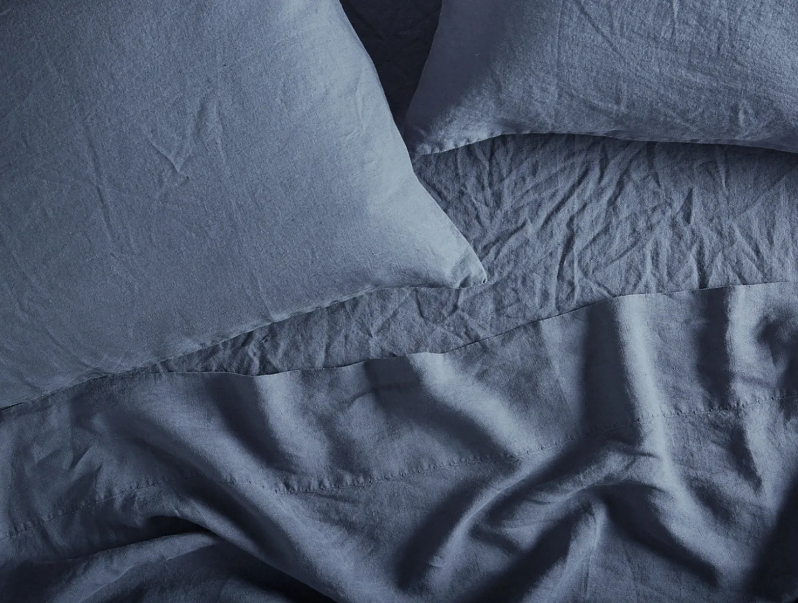Hot Coyuchi Organic Relaxed Linen Sheet Set