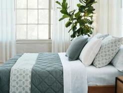 Online Coyuchi Palomar Organic Blanket