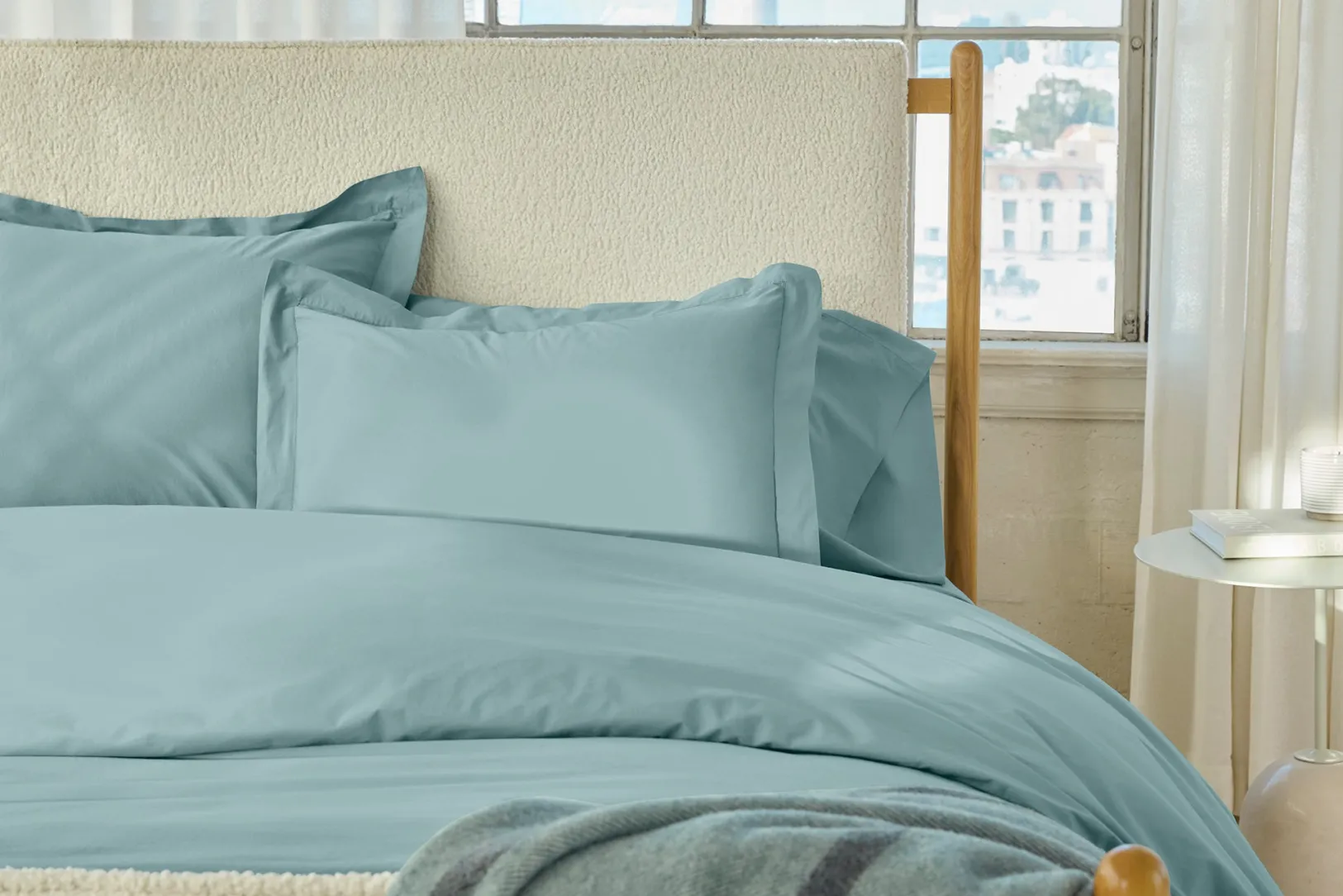 Clearance Coyuchi Refined Organic Percale Duvet Set