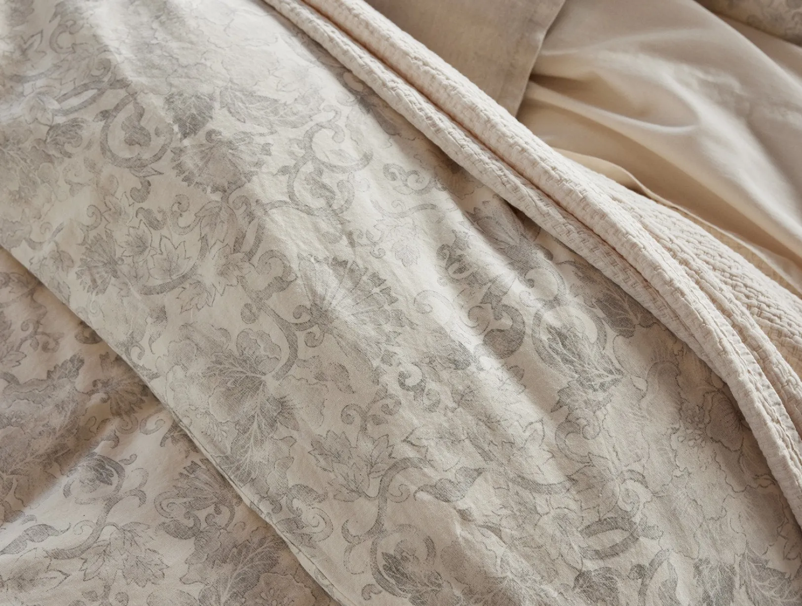 Discount Coyuchi Solana Organic Print Sham